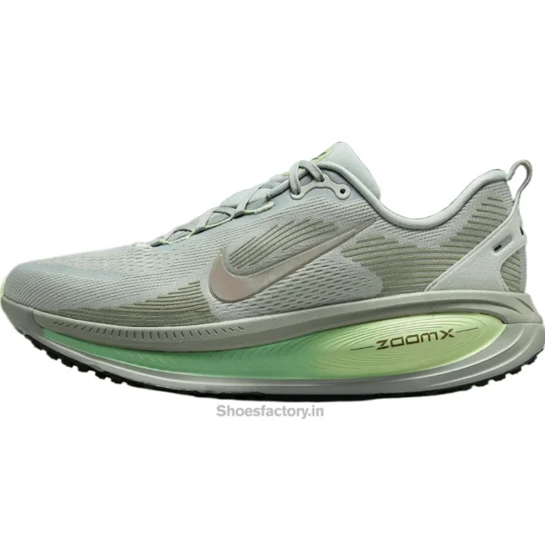 Nike Vomero 18 Mens Road Running Shoes Light Silver Barely - Nike First Copy Shoes