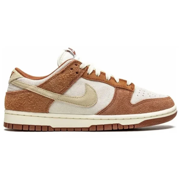 Nike Dunk Low PRM Medium Curry